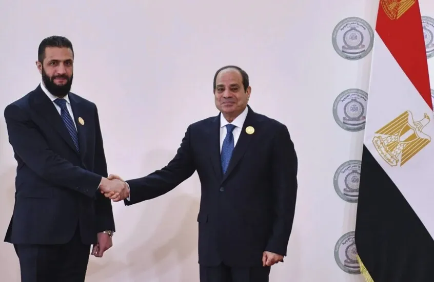 الإعلام الإسرائيلي يرصد إمكانية قيام تحالف مصري – سوري ويستحضر “يوم الغفران”